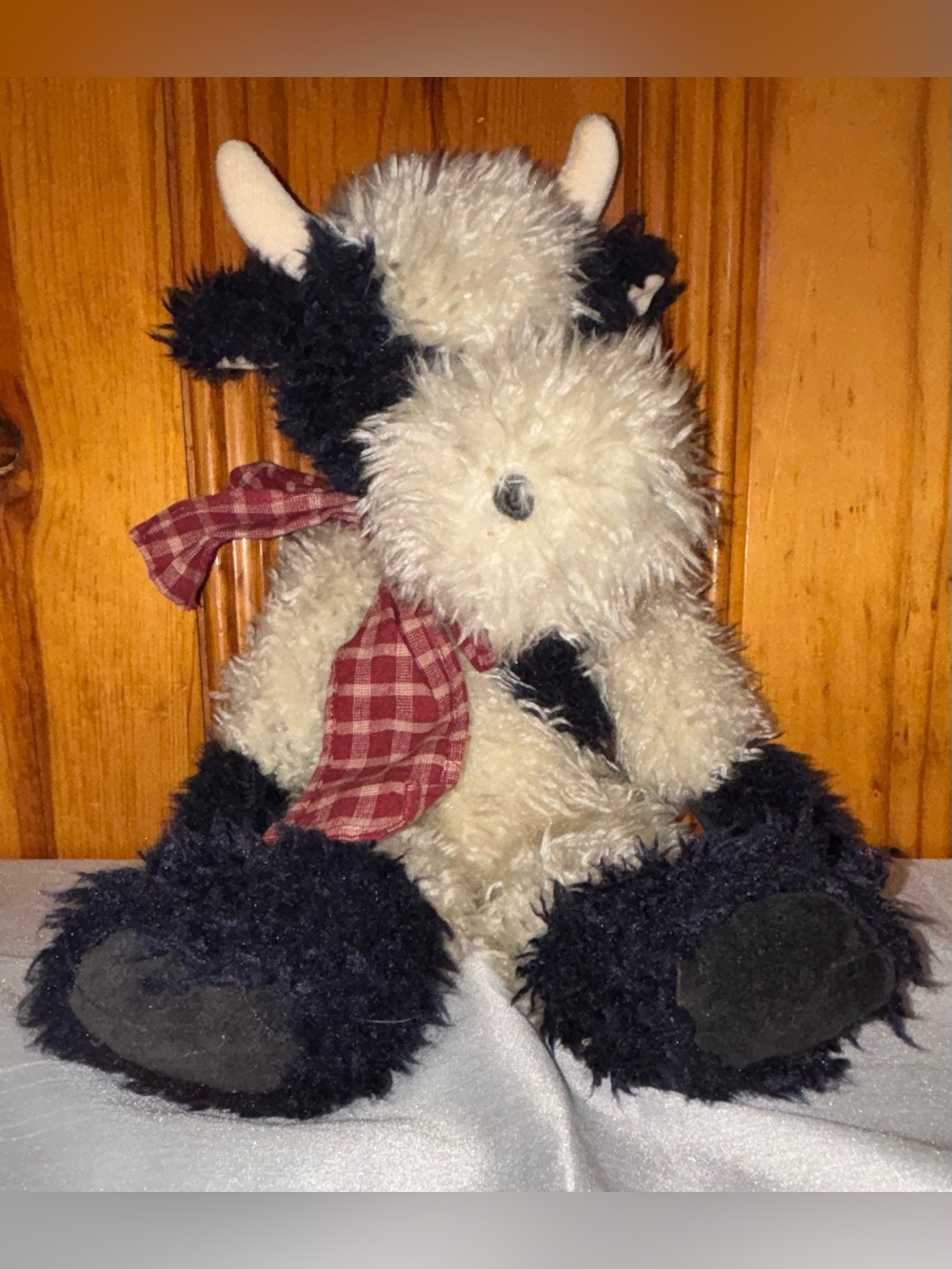 Boyd’s Collection Ltd.  Retired Sadie Utterburg Cow 16” Plush Style #5533-10
